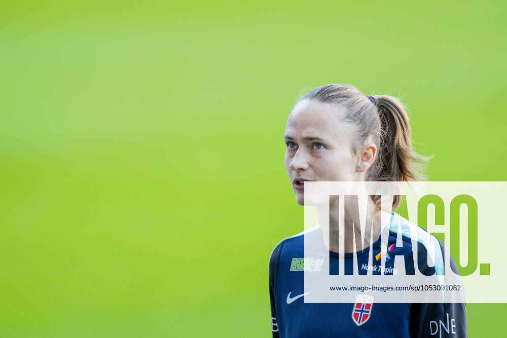 Football, training with Norways womens national team Oslo 20241028 Caroline Graham Hansen during a training session with the womens national football team at Ullevaal Stadium Photo Fredrik Varfjell NTB Oslo Norway RESTRICTED USE FOR BETTING COMPANIES