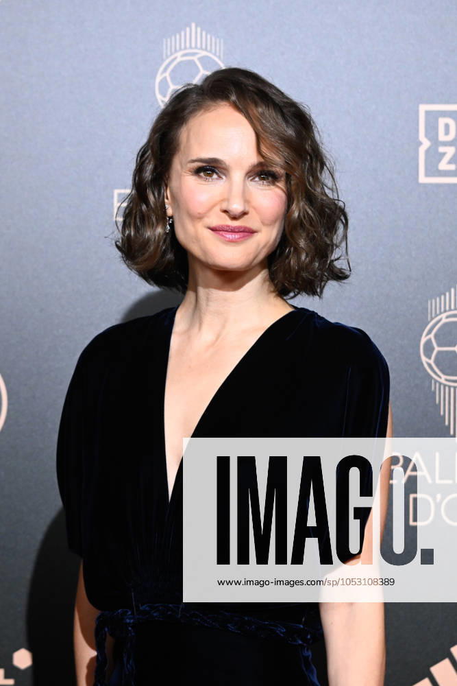 Natalie Portman attends the Ballon d Or Ceremony at Theatre du Chatelet on October 28, 2024 in Paris, France ( Photo by Federico Pestellini Panoramic ) FOOTBALL : Ballon d Or 2024 - Paris - 28 10 2024 FedericoPestellini Panoramic