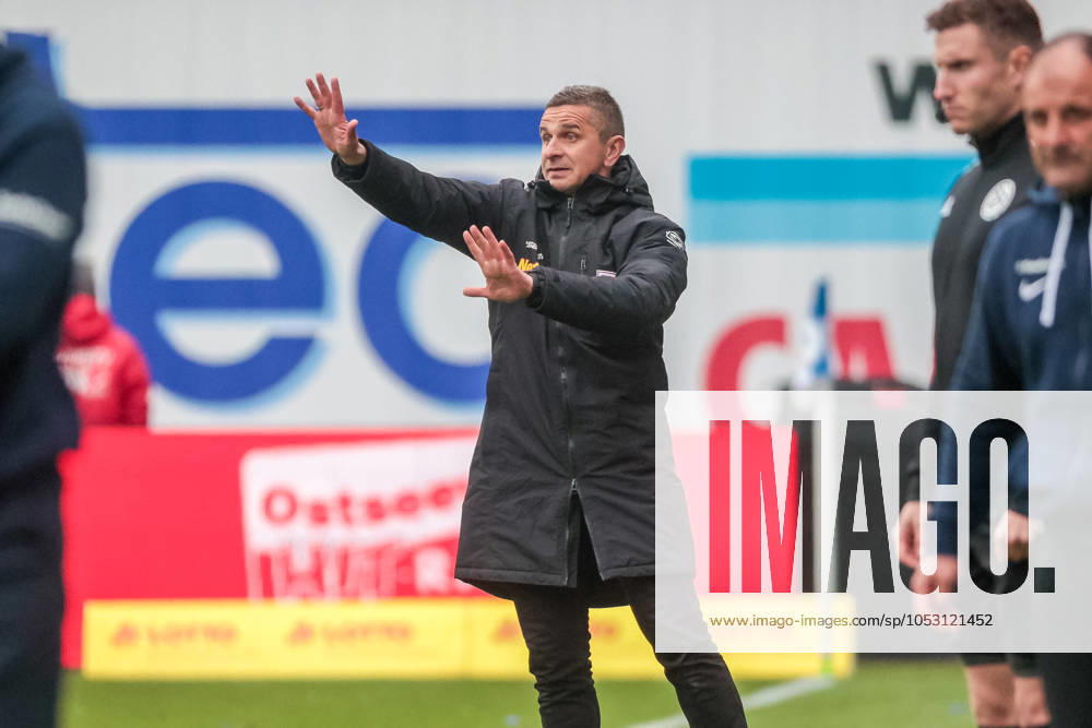 Trainer Mersed Selimbegovic (Regensburg) ; GER, FC Hansa Rostock vs. SSV Jahn Regensburg, Fussball, 2. Bundesliga, 31. Spieltag, Spielzeit 2022 2023, 06.05..2023, DFL REGULATIONS PROHIBIT ANY USE OF PHOTOGRAPHS AS IMAGE SEQUENCES AND OR QUASI-VIDEO, @ Andy Bünning Rostock Ostseestadion Mecklenburg - Vorpommern Deutschland