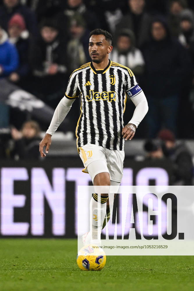 Foto Fabio Ferrari LaPresse 30 Dicembre 2023 -Torino, Italia - - Juventus vs Roma - Campionato italiano di calcio Serie A TIM 2023 2024 - Allianz Stadium. Nella foto: Danilo (Juventus FC); December 30, 2023 Turin, Italy - sport soccer - Juventus vs Roma - Italian Football Championship League A TIM 2023 2024 - Allianz Stadium In the pic: Danilo (Juventus FC);