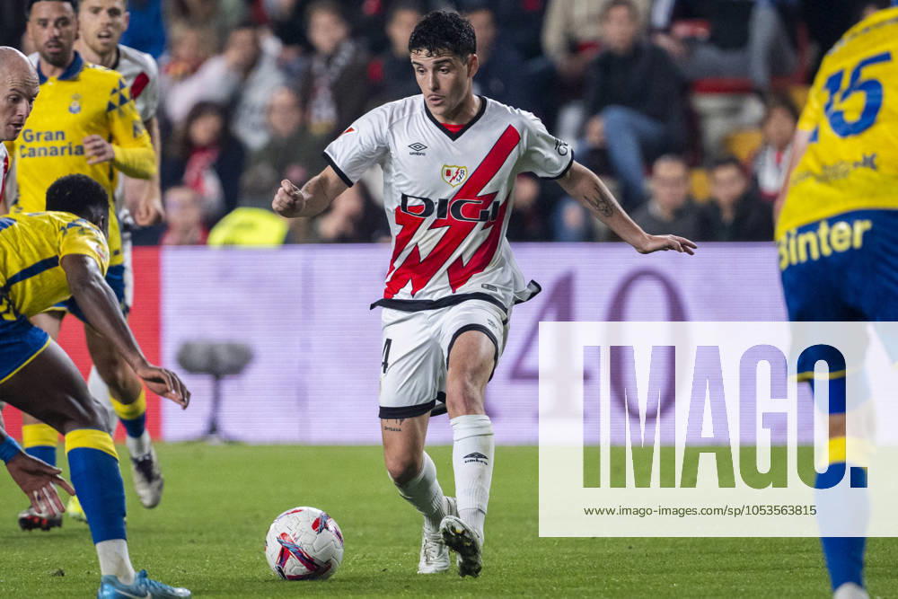 Rayo Vallecano vs UD Las Palmas - La Liga EA Sports 2024 25 Florian Lejeune of Rayo Vallecano in action with the ball during the La Liga EA Sports 2024 25 football match between Rayo Vallecano vs UD Las Palmas at Estadio de Vallecas on November 08, 2024 in Madrid, Spain. Madrid Estadio de Vallecas Madrid Spain