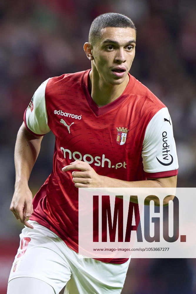 Sporting Clube de Braga v Sporting Clube de Portugal - Liga Portugal Betclic Amine El Ouazzani of SC Braga looks on during the Liga Portugal Betclic match between SC Braga and Sporting CP at Estadio Municipal de Braga in Braga, Portugal, on November 10, 2024. Braga, Portugal Portugal