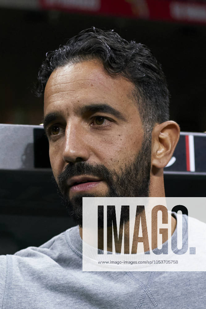Sporting Clube de Braga v Sporting Clube de Portugal - Liga Portugal Betclic Ruben Amorim, Head Coach of Sporting CP, looks on prior to the Liga Portugal Betclic match between SC Braga and Sporting CP at Estadio Municipal de Braga in Braga, Portugal, on November 10, 2024. Braga, Portugal Braga Portugal