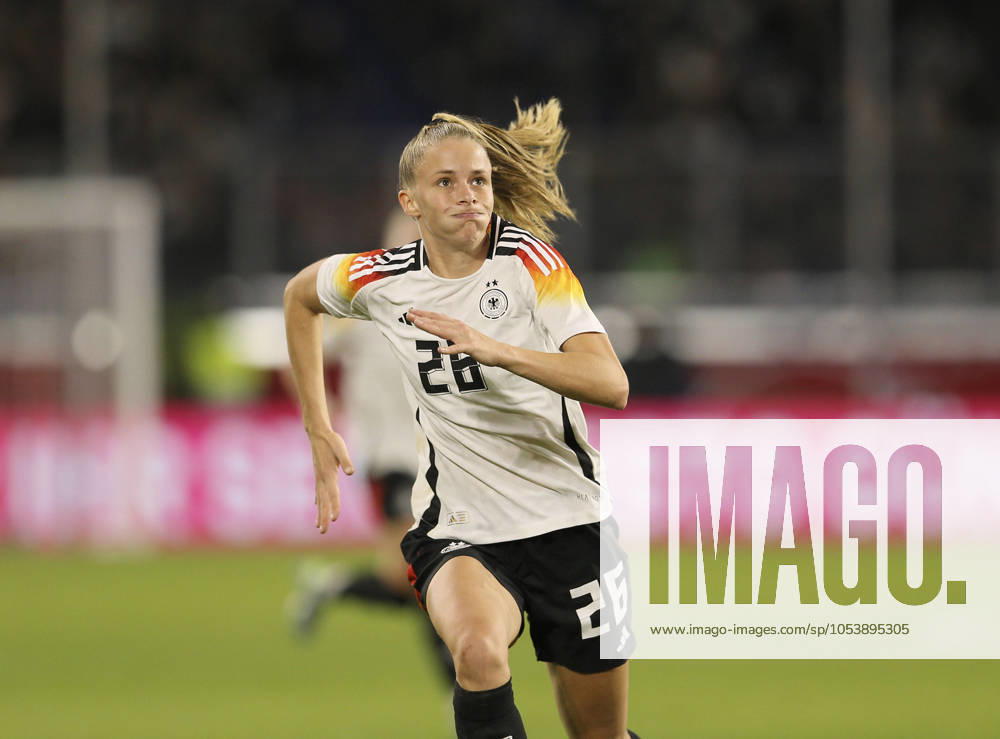 Foto : Vivien ENDEMANN ( GER ) Fussball international, Frauen Länderspiel in Duisburtg am Mo. 28.10.2024 Deutschland - Australien 1 - 2