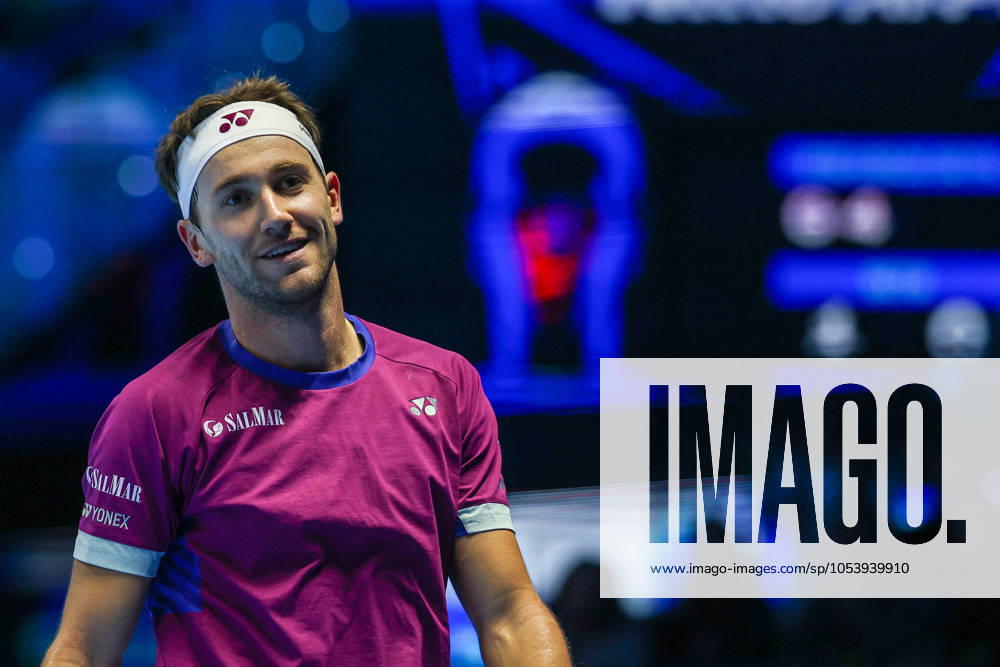 TENNIS - Internazionali di Tennis - Nitto ATP, Tennis Herren Finals - Ruud vs Rublev Casper Ruud of Norway reacts during Men s Singles Group Stage match against Andrey Rublev of Russia on day six of the Nitto ATP Finals 2024 at Inalpi Arena. Casper Ruud wins 6-4, 5-7, 6-2 over Andrey Rublev Turin Italy
