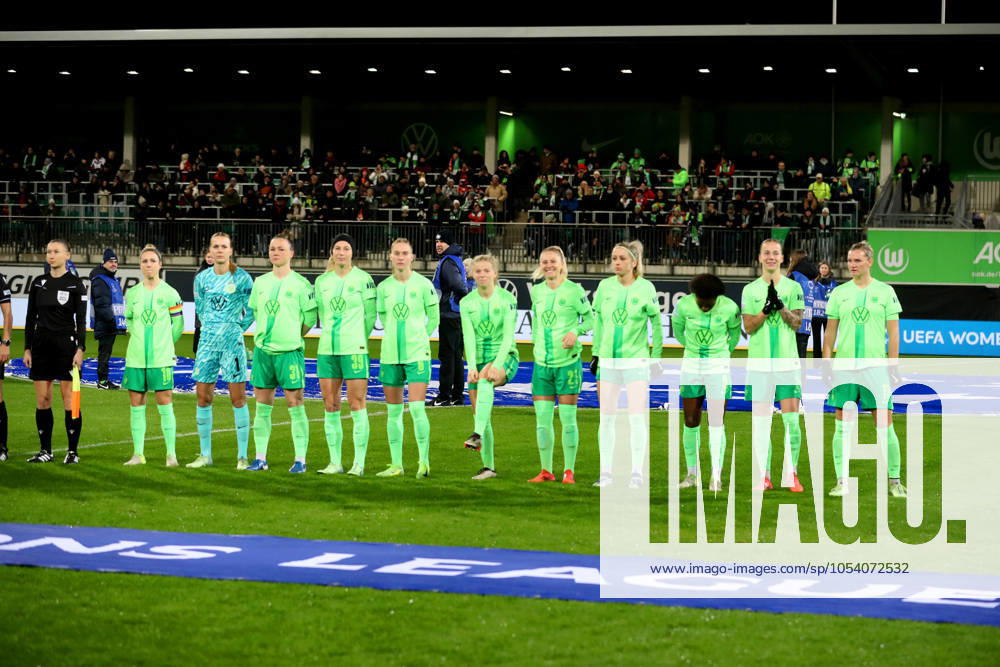 VfL vs. Galatasaray SK, CL Frauen Wolfsburg, 20.11.2024, FUßBALL - VfL Wolfsburg vs. Galatasaray SK, Gruppenrunde Champions League Frauen, Saison 2024 25. VfL Mannschaft Wolfsburg