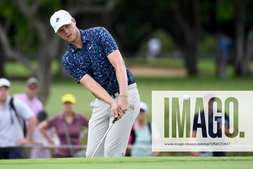 GOLF AUSTRALIAN PGA, Golf Herren Cameron Davis of Australia plays a shot during the Australian PGA Championship at Royal Queensland Golf Club in Brisbane, Saturday, November 23, 2024. ( NO ARCHIVING, , NO USE IN BOOKS WITHOUT CONSENT BRISBANE QUEENSLAND AUSTRALIA