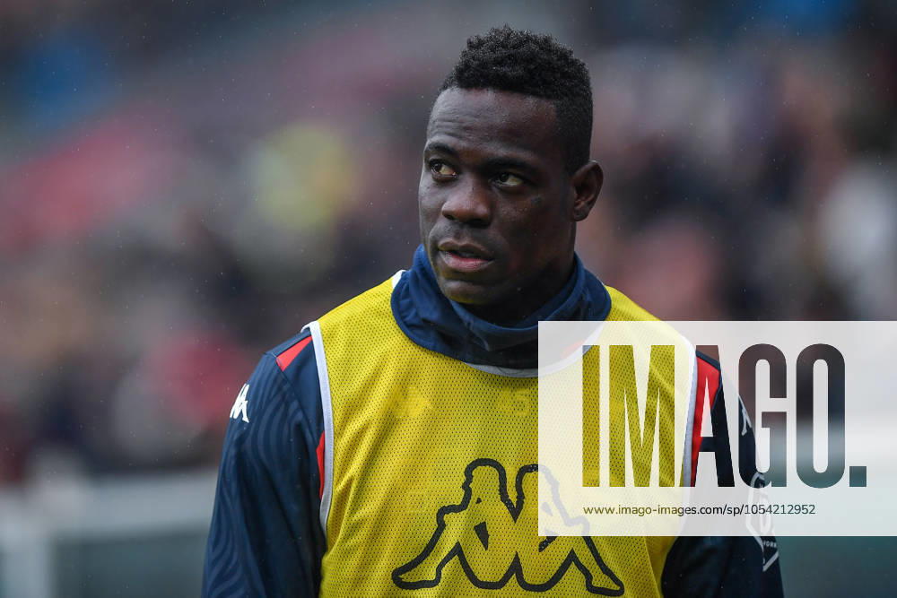 Mario Balotelli (Genoa) during Genoa CFC vs Cagliari Calcio, Italian soccer Serie A match in Genoa, Italy, November 24 2024