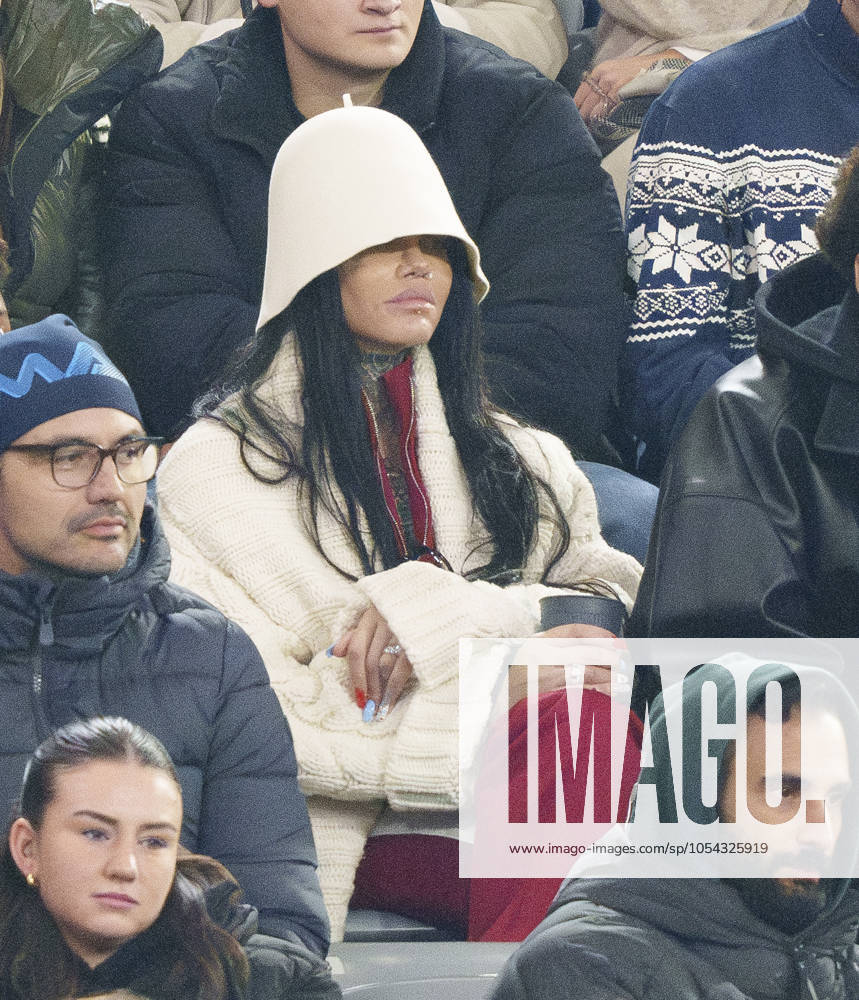Candice Brook, girlfriend of Leroy Sane, FCB 10 in the League Phase MD5 match FC BAYERN MUENCHEN - PARIS SG 1-0 of football UEFA Champions League in season 2024 2025 in Munich, Nov 26, 2024 , FCB, 5. Spieltag, München