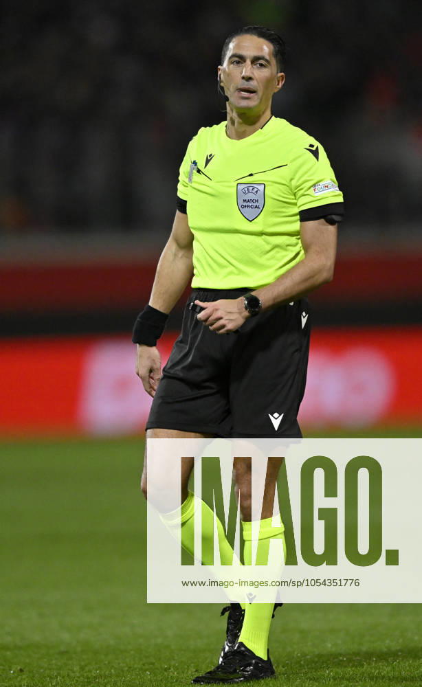Schiedsrichter Referee Serdar Goezuebueyuek (NED) 1. FC Heidenheim 1846 FCH vs FC Chelsea 28.11.2024 UEFA Conference League DFL REGULATIONS PROHIBIT ANY USE OF PHOTOGRAPHS AS IMAGE SEQUENCES AND OR QUASI-VIDEO 1. FC Heidenheim 1846 FCH vs FC Chelsea