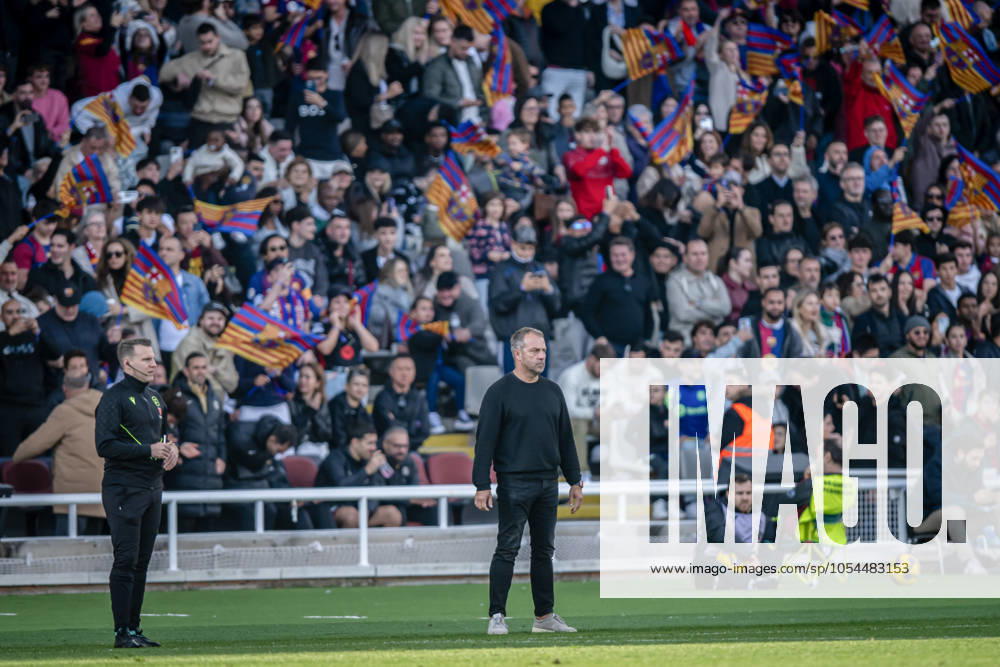 Head Coach Hansi Flick FC Barcelona, Barca looks on during a La Liga EA Sports match between FC Barcelona and UD Las Palmas at Estadi Olimpic Lluis Companys. Final Score: FC Barcelona 1:2 UD Las Palmas Barcelona Spain - ZUMAs197 20241130_aaa_s197_366