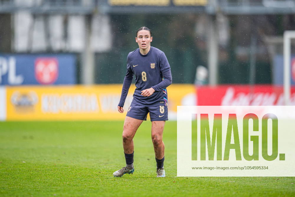 BRZEG STADION MIEJSKI W BRZEGU TURNIEJ ELIMINACYJNY MISTRZOSTW EUROPY MECZ PILKARSKI REPREZENTACJA POLSKI U19 KOBIET POLSKA vs ANGLIA UEFA WOMEN UNDER 19 CHAMPIONSHIP POLAND vs ENGLAND ELIMINATION CUP LILY DENT FOT.Kamil Wolny NEWSPIX.PL --- newspix.pl