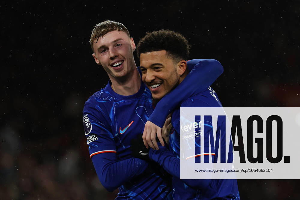 Football - 2024 2025 Premier League - Southampton vs Chelsea - St Marys Stadium - Wednesday 4th December 2024 Cole Palmer of Chelsea celebrates his goal with Jadon Sancho during the Premier League match at St Marys Stadium COLORSPORT Shaun Boggust