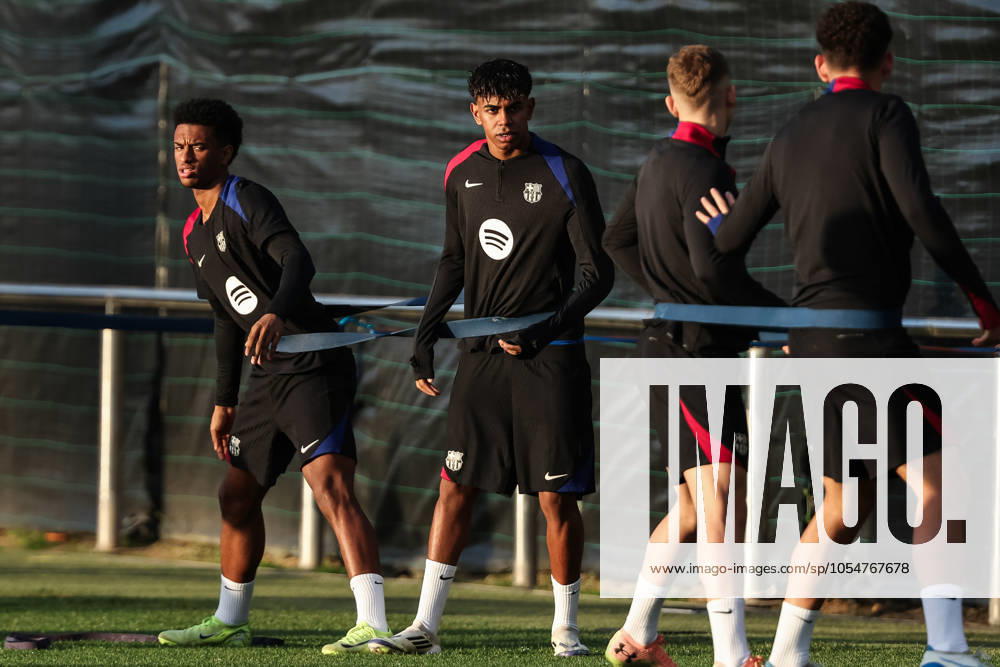 Lamine Yamal and Alejandro Balde during the training day of FC Barcelona, Barca ahead the Spanish League, La Liga EA Sports, football match against UD Las Palmas at Ciudad Esportiva Joan Gamper on December 06, 2024 in Sant Joan Despi, Barcelona, Spain. Sant Joan Despi SPAIN - ZUMAa181 20241206_zaa_a181_043