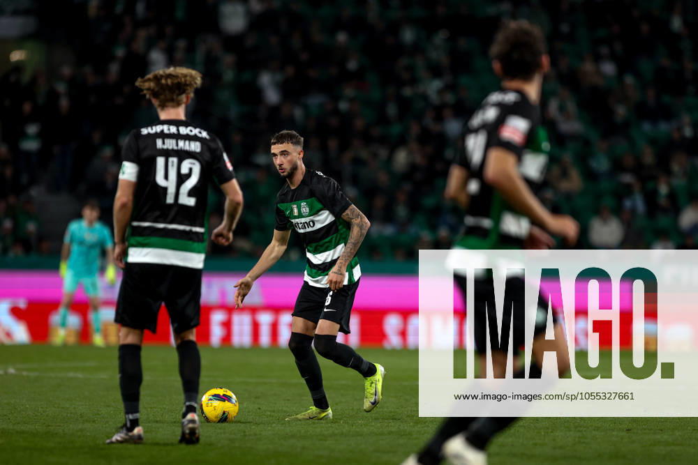 Zeno Debast defender of Sporting CP during the Liga Portugal Betclic match between Sporting CP and Boavista FC at Estadio Jose de Alvalade on December 14th, 2024 in Lisbon, Portugal. Liga Portugal Betclic - Sporting CP vs Boavista FC (Valter Gouveia SPP)