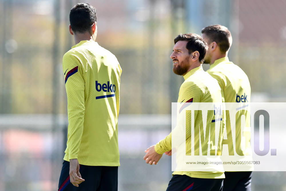 FC Barcelona, Barca Training Session and Press Comference BARCELONA, SPAIN - MARCH 06: Sergio Busquets, Leo Messi and Clement Lenglet of FC Barcelona during the training session at Ciutat Esportiva Joan Gamper on March 06, 2020 in Barcelona, Spain. (Photo by DAX ESPA-Images) Sant Joan Despo Barcelona USA