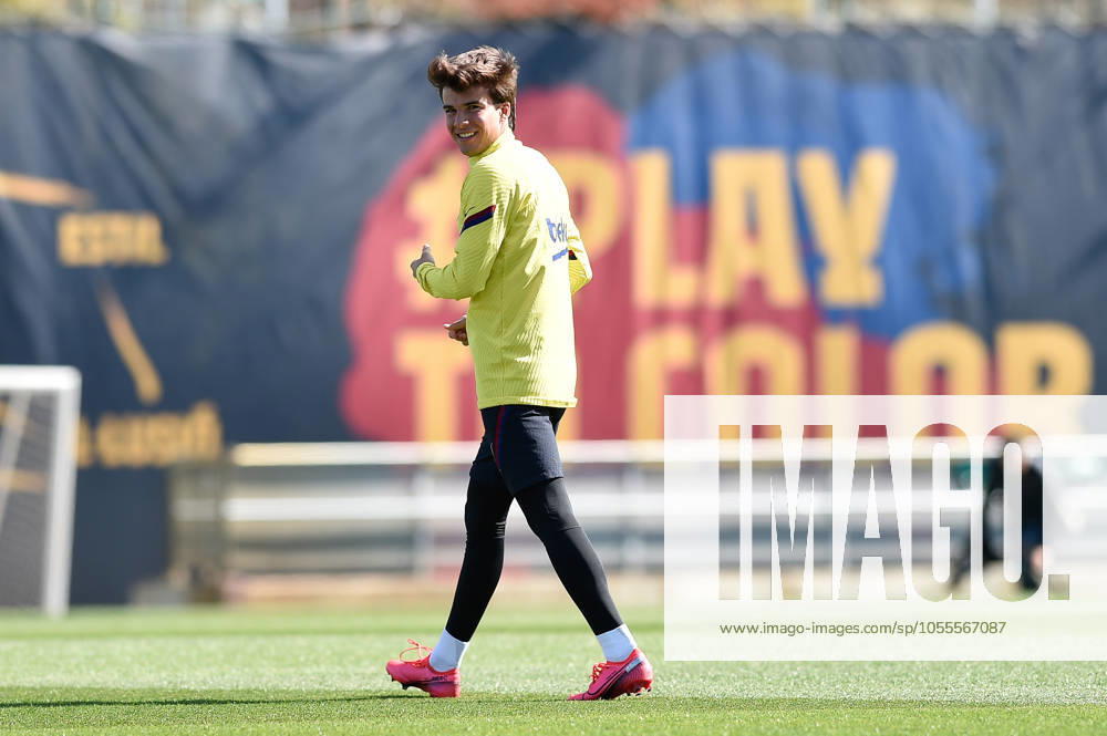 FC Barcelona, Barca Training Session and Press Comference BARCELONA, SPAIN - MARCH 06: Riqui Puig of FC Barcelona during the training session at Ciutat Esportiva Joan Gamper on March 06, 2020 in Barcelona, Spain. (Photo by DAX ESPA-Images) Sant Joan Despo Barcelona USA