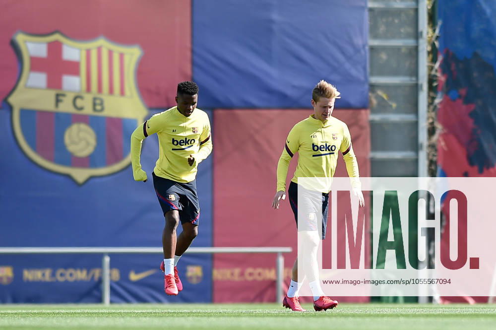FC Barcelona, Barca Training Session and Press Comference BARCELONA, SPAIN - MARCH 06: Ansu Fati and Frenkie de Jong of FC Barcelona during the training session at Ciutat Esportiva Joan Gamper on March 06, 2020 in Barcelona, Spain. (Photo by DAX ESPA-Images) Sant Joan Despo Barcelona USA