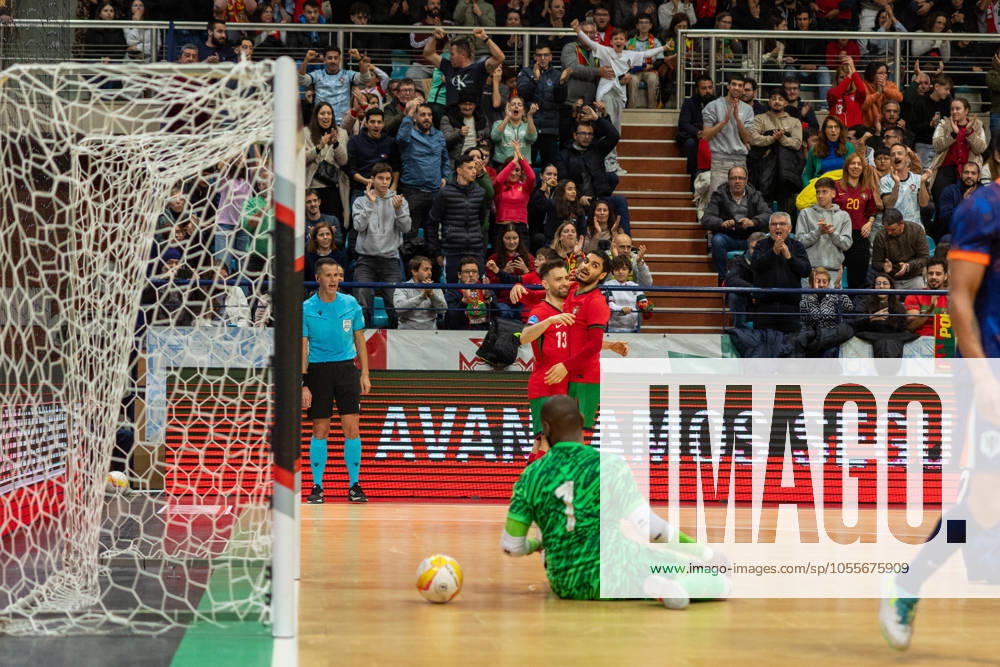 TIAGO BRITO player from Portugal seen celebrating his goal with his teammates during the UEFA Futsal Euro 2026 Qualifying match between Portugal and Netherlands at Pavilhao Municipal da Povoa de Varzim 18, 2024 in Povoa de Varzim, Portugal. Final Score Portugal 4 - 2 Netherlands Povoa De Varzim Portugal - ZUMAl192 20241218_zsp_l192_008