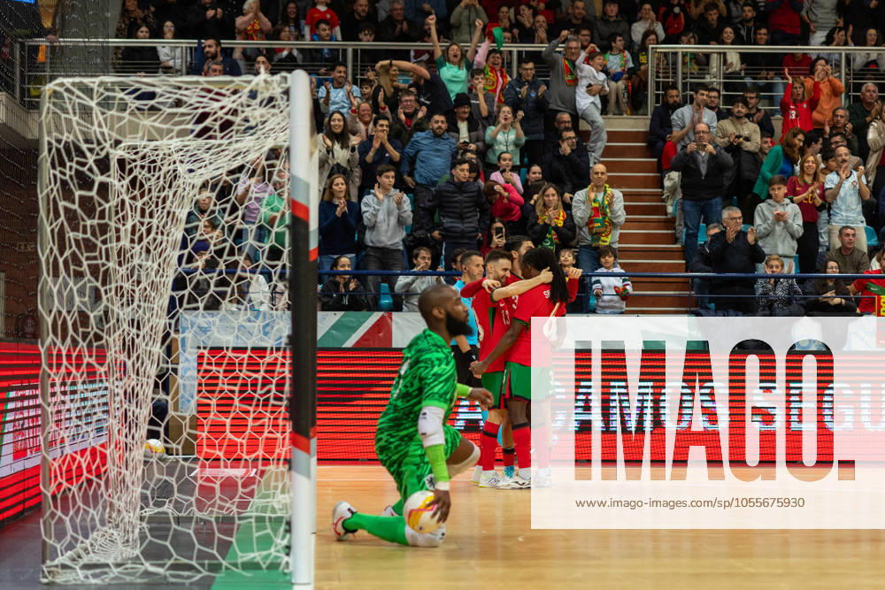 TIAGO BRITO player from Portugal seen celebrating his goal with his teammates during the UEFA Futsal Euro 2026 Qualifying match between Portugal and Netherlands at Pavilhao Municipal da Povoa de Varzim 18, 2024 in Povoa de Varzim, Portugal. Final Score Portugal 4 - 2 Netherlands Povoa De Varzim Portugal - ZUMAl192 20241218_zsp_l192_012