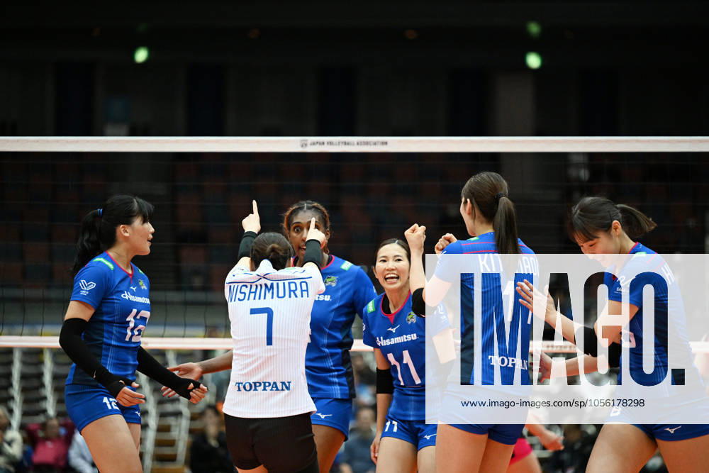 SAGASaga Hisamitsu Springs team group, Mannschaftsbild, Totale DECEMBER 21, 2024 - Volleyball : 2024 All Japan Women s Volleyball Championships (Empress s Cup) Final match between Victorina Himeji 3-2 Saga Hisamitsu Springs at Asue Arena Osaka in Osaka, Japan. Noxthirdxpartyxsales (276805404)