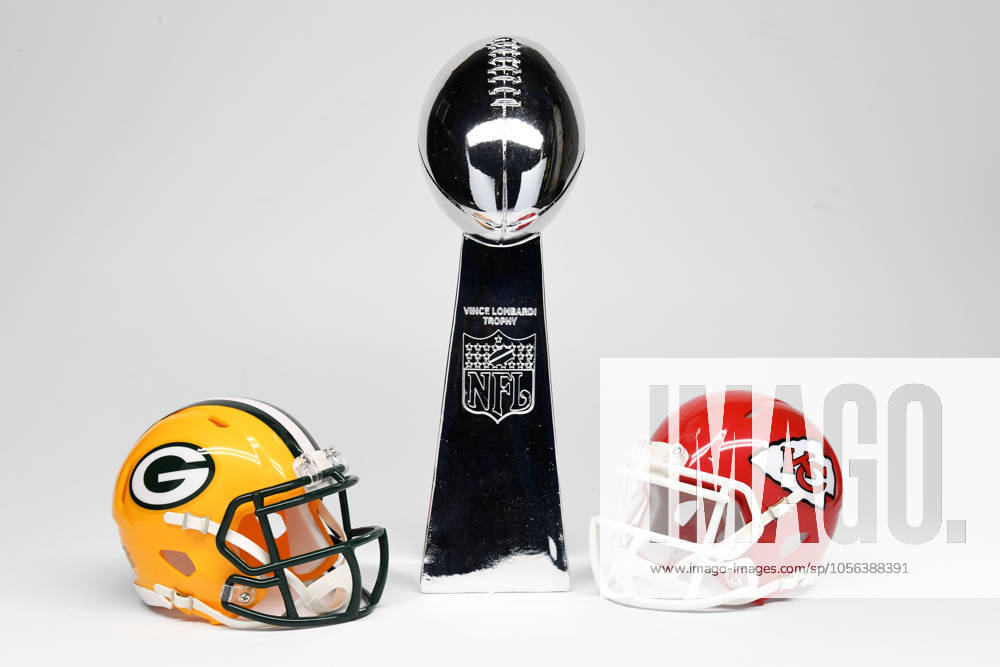 NFL, American Football Herren, USA Creative Detailed view of Green Bay Packers (left) and Kansas City Chiefs helmets and Super Bowl Vince Lombardi Trophy.