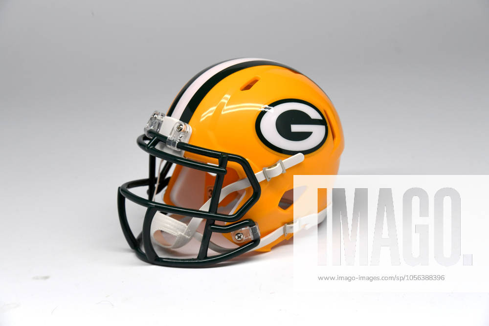 NFL, American Football Herren, USA Creative Detailed view of Green Bay Packers helmet.