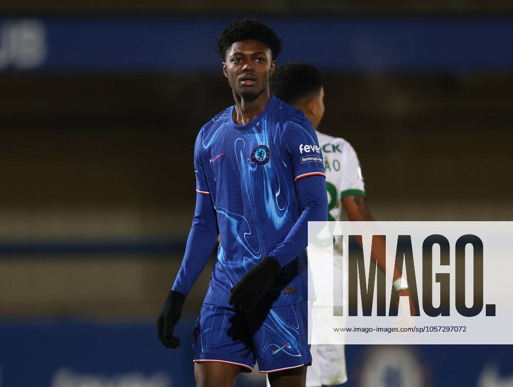 - Chelsea U21, U 21 v Sporting CP U21, Premier League International Cup, Kingsmeadow Stadium, London, UK - 7th January 2025. Daniel Weir Crystal Pix Sam Rak Sakyi of Chelsea U21. - Chelsea U21 v Sporting CP U21, Premier League International Cup, Kingsmeadow Stadium, London, UK - 7th January 2025. Daniel Weir Crystal Pix London Kingsmeadow Stadium UK
