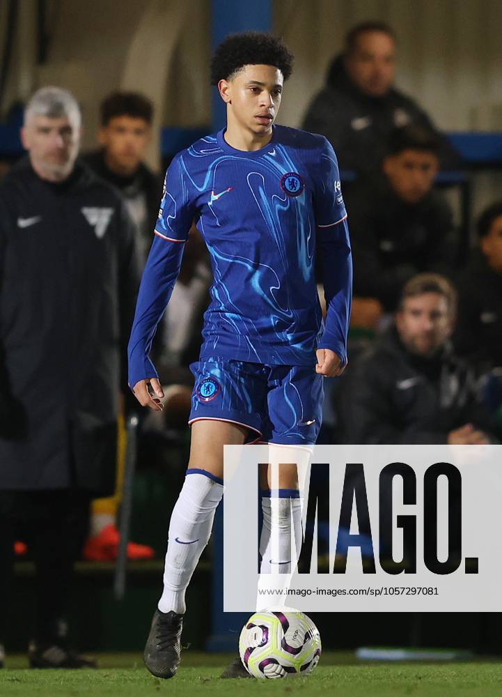 - Chelsea U21, U 21 v Sporting CP U21, Premier League International Cup, Kingsmeadow Stadium, London, UK - 7th January 2025. Daniel Weir Crystal Pix Richard Olise of Chelsea U21. - Chelsea U21 v Sporting CP U21, Premier League International Cup, Kingsmeadow Stadium, London, UK - 7th January 2025. Daniel Weir Crystal Pix London Kingsmeadow Stadium UK