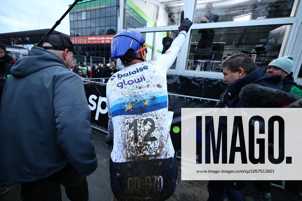 Belgian Thibau Nys celebrates after winning the elite men race of the Belgian Cyclocross Championships (11-12 01) on Sunday 12 January 2025 in Heusden-Zolder. DAVIDxPINTENS x110253109x