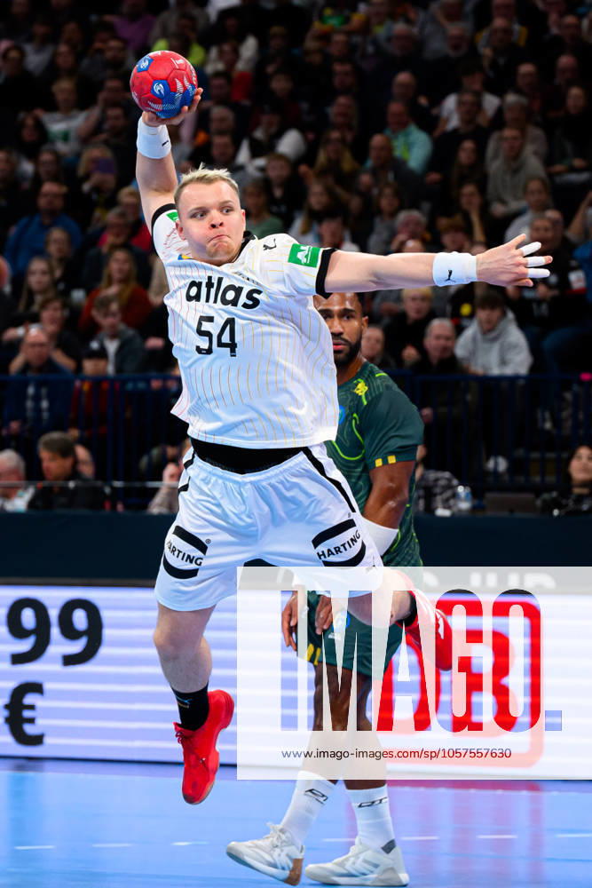 Hamburg: Handball Länderspiel - Vorbereitung WM - Deutschland - Brasilien Justus Fischer (Deutschland) Hamburg Barlays Arena Deutschland
