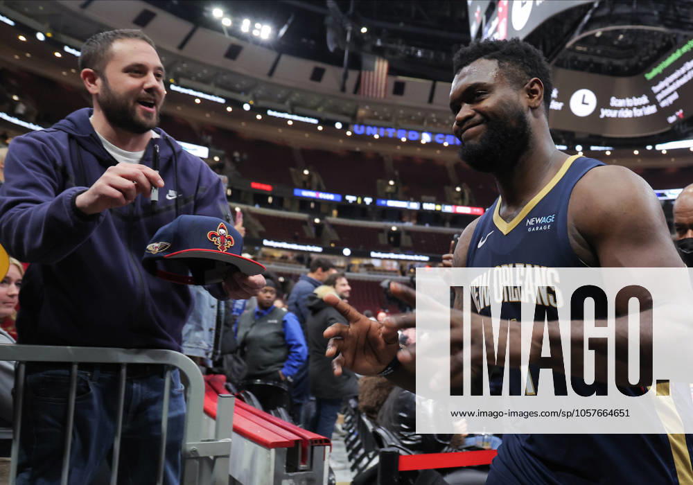 CHICAGO, IL - JANUARY 14: Zion Williamson 1 of the New Orleans Pelicans after a game against the Chicago Bulls on January 14, 2025 at the United Center in Chicago, Illinois. (Photo by Melissa Tamez Icon Sportswire) NBA, Basketball Herren, USA JAN 14 Pelicans at Bulls Icon250114100