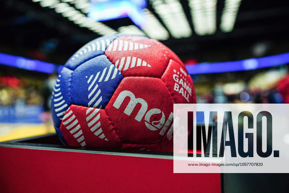 Molten Spielball, Themenfoto, Themenbild, Symbolfoto, Symbolbild, Stockfoto DEN, Deutschland vs. Polen, Handball, IHF Weltmeisterschaft 2025, Gruppe A, Spieltag 1, 15.01.2025 DEN, Deutschland vs. Polen, Handball, IHF Weltmeisterschaft 2025, Gruppe A, Spieltag 1, 15.01.2025 Herning