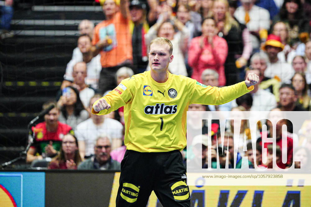 Torjubel David Spaeth (Deutschland, 01) DEN, Deutschland vs. Tschechien, Handball, IHF Weltmeisterschaft 2025, Gruppe A, Spieltag 3, 19.01.2025 DEN, Deutschland vs. Tschechien, Handball, IHF Weltmeisterschaft 2025, Gruppe A, Spieltag 3, 19.01.2025 Herning
