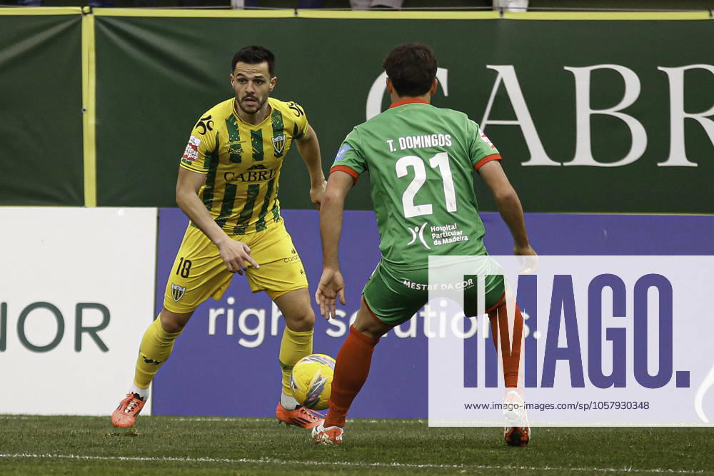 Liga portugal 2 meu super - cd tondela xmario m. Tondela (pt) 01 19 2025 - liga portugal meu super - cd tondela xmario m. tondela player trowel during the match between tondela xmario m., valid for the 18th round of the portugal league 2 meu super, held at the joao cardoso stadium, in tondela, on this sunday afternoon,(19). (Foto: Alexandre Gomes Thenews2 imago images) SPO
