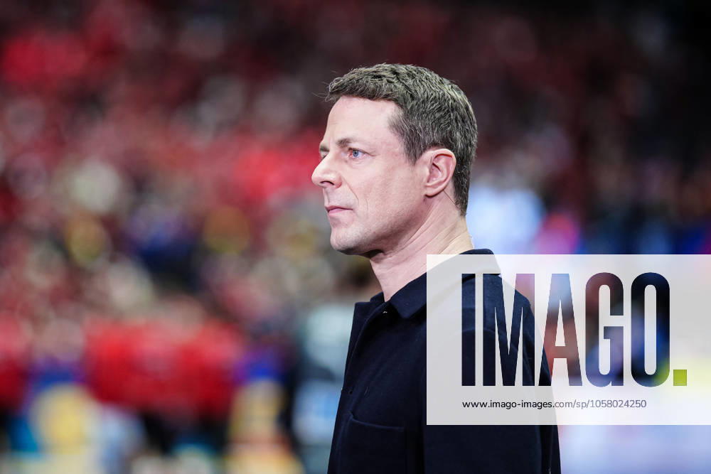 ARD Moderator Alexander Bommes DEN, Daenemark vs. Deutschland, Handball, IHF Weltmeisterschaft 2025, Hauptgruppe 1, Spieltag 1, 21.01.2025 DEN, Daenemark vs. Deutschland, Handball, IHF Weltmeisterschaft 2025, Hauptgruppe 1, Spieltag 1, 21.01.2025 Herning