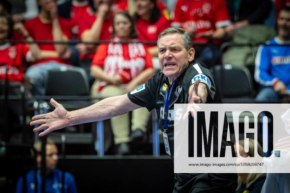 Handball Herning 23.01.2025 IHF Handball World Championship, WM, Weltmeisterschaft Hauptrunde Italien (ITA) - Deutschland (GER) Alfred Gislason (Deutschland, Trainer)