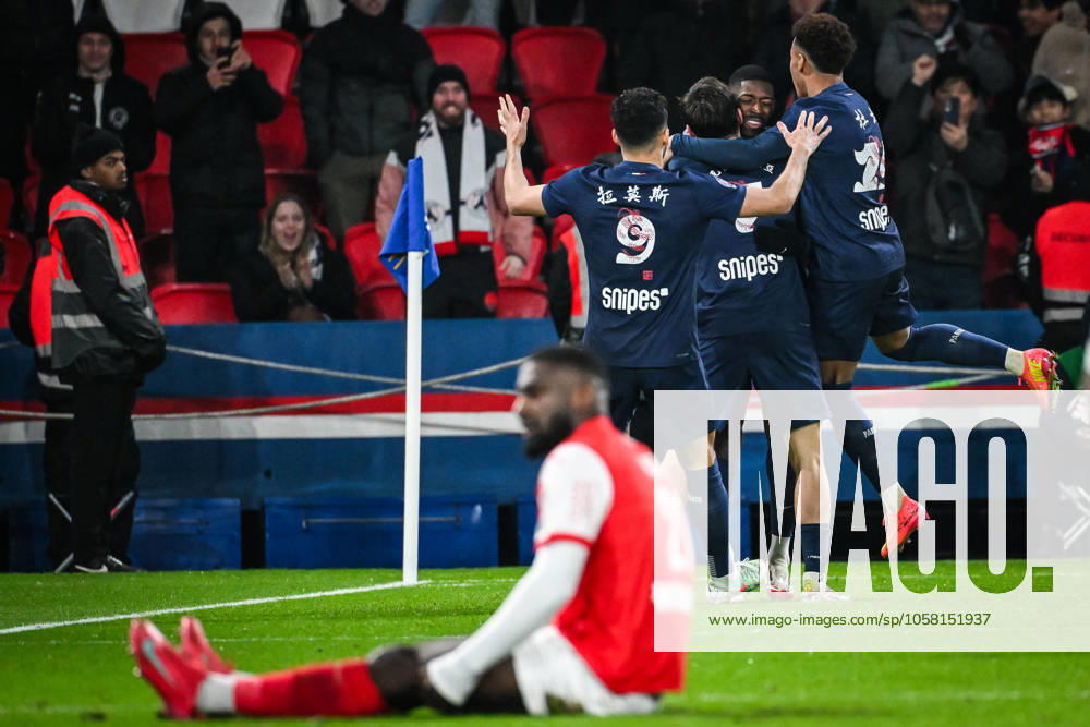 Ousmane DEMBELE of PSG celebrate his goal with teammates during the Ligue 1 match between Paris Saint-Germain (PSG) and Stade de Reims at Parc des Princes Stadium on January 25, 2025 in Paris, France. Paris France - ZUMAm308 20250125_zsp_m308_003