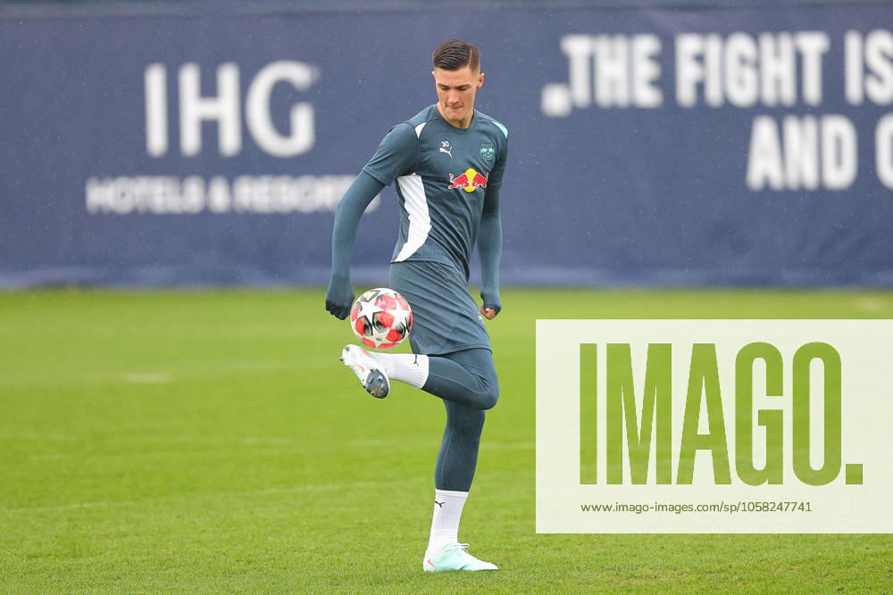 RB Leipzig - Training Champions League Leipzig, 28.01.2025, RBL Trainingszentrum, UEFA Champions League, RB LEIPZIG Abschlusstraining vorm morgigen Spiel bei Sturm Graz , Im Bild: Benjamin Sesko , Nur zur redaktionellen Nutzung. Editorial use only. ,