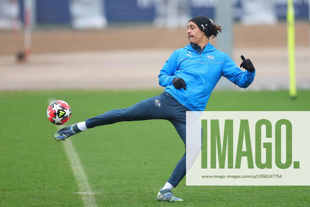 RB Leipzig - Training Champions League Leipzig, 28.01.2025, RBL Trainingszentrum, UEFA Champions League, RB LEIPZIG Abschlusstraining vorm morgigen Spiel bei Sturm Graz , Im Bild: Yussuf Yurary Poulsen , Nur zur redaktionellen Nutzung. Editorial use only. ,