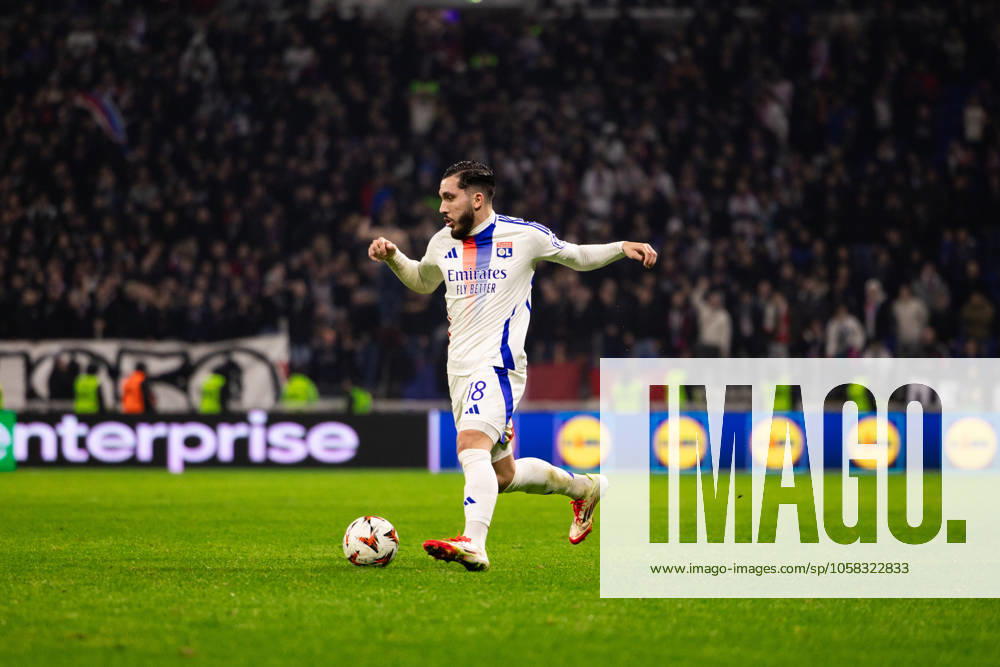 Rayan Cherki (18 Olympique Lyonnais) lors du match Olympique Lyonnais vs Ludogorests, UEFA Europa League, Groupama Stadium à Lyon, France