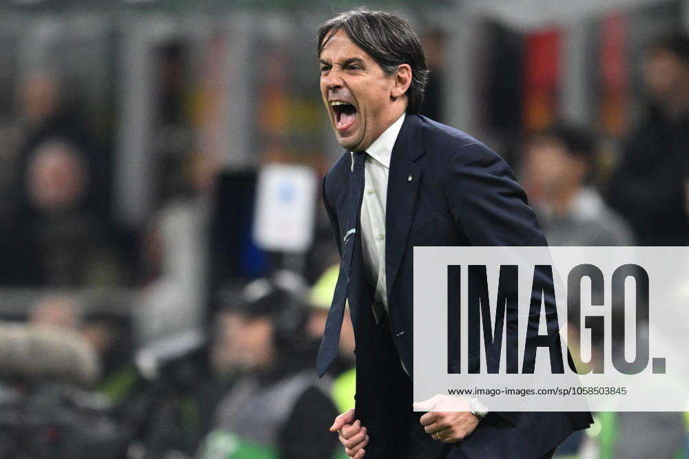 AC Milan vs Inter FC Internazionale Serie A match at Giuseppe Meazza San Siro Stadium Simone Inzaghi Head Coach of FC Inter, during the Italian Serie A football match between AC Milan and FC Inter on February 2, 2025 at Giuseppe Meazza San Siro Siro stadium in Milan, Italy Italy