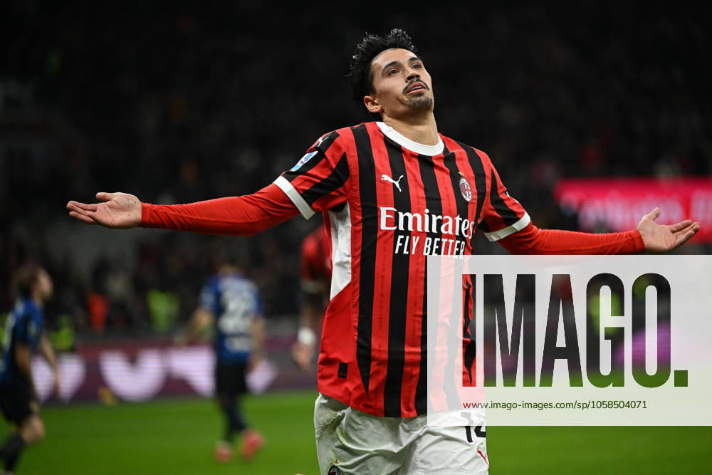 AC Milan vs Inter FC Internazionale Serie A match at Giuseppe Meazza San Siro Stadium Tijjani Reijnders of AC Milan celebrating after a goal during the Italian Serie A football match between AC Milan and FC Inter on February 2, 2025 at Giuseppe Meazza San Siro Siro stadium in Milan, Italy Italy