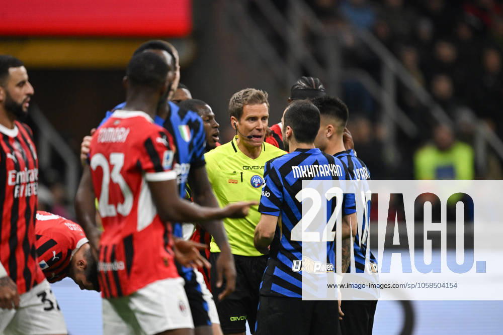 AC Milan vs Inter FC Internazionale Serie A match at Giuseppe Meazza San Siro Stadium Referee Daniele Chiffi seen during the Italian Serie A football match between AC Milan and FC Inter on February 2, 2025 at Giuseppe Meazza San Siro Siro stadium in Milan, Italy Italy