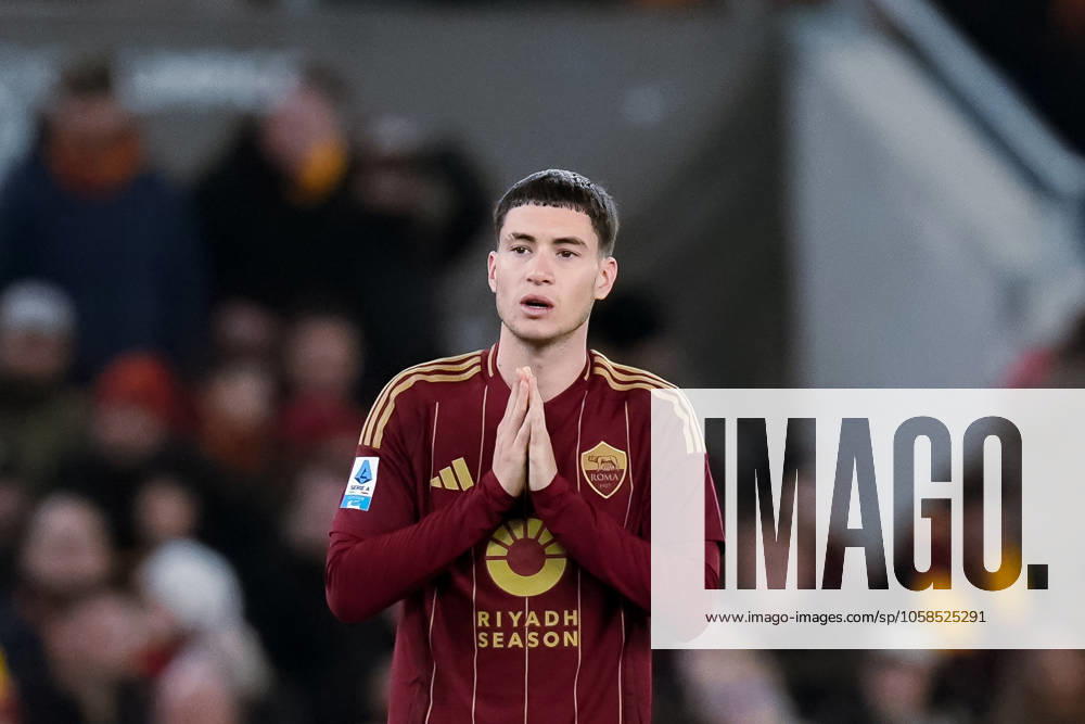 Matias Soule of AS Roma reacts during the Serie A match between AS Roma and SSC Napoli at Stadio Olimpico Rome Italy on 02 February 2025. Rome Stadio Olimpico Rome Italy