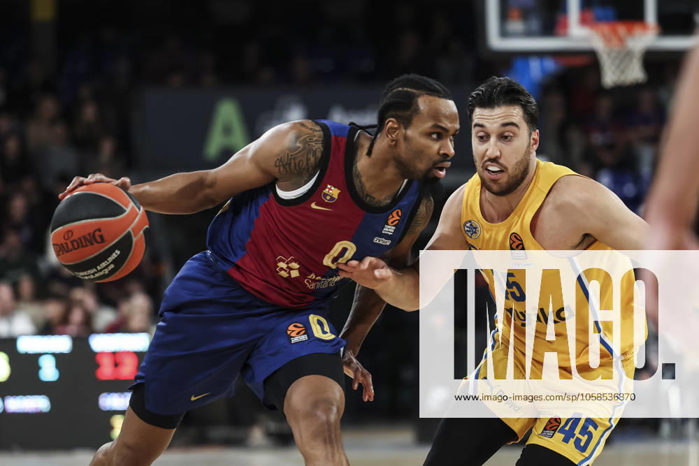 Kevin Punter of FC Barcelona, Barca and Tamir Blatt of Maccabi Playtika Tel Aviv in action during the Turkish Airlines Euroleague, match played between FC Barcelona and Maccabi Playtika Tel Aviv at Palau Blaugrana on February 05, 2025 in Barcelona, Spain. Barcelona Spain - ZUMAa181 20250205_zaa_a181_130