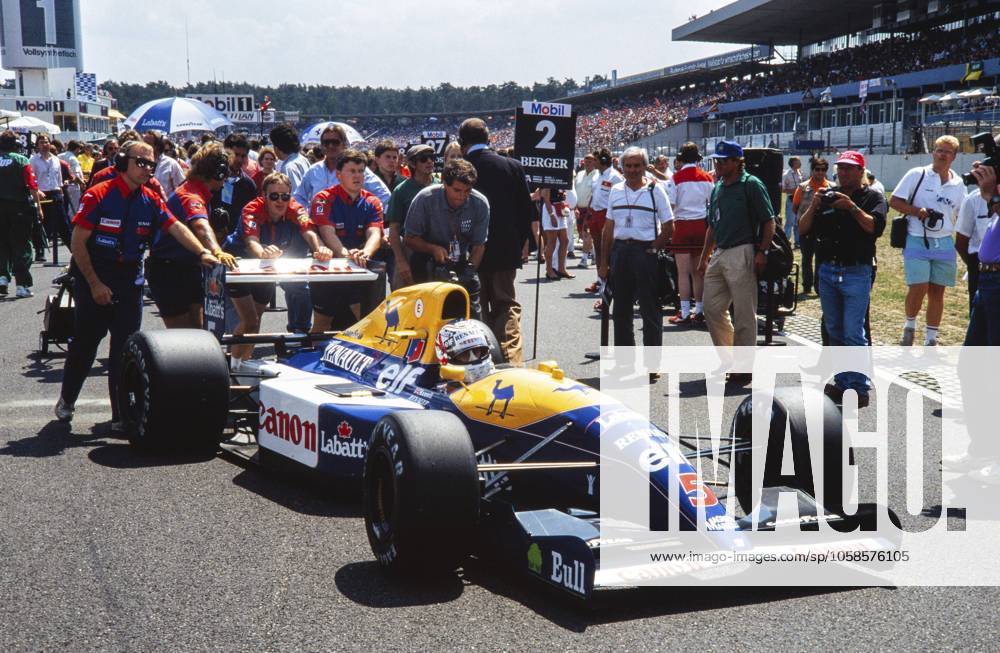 Rennfahrer Nigel Mansell, Formel 1, Team Williams Renault, Auto FW14, Motor Renault RS3 3.5 V10, Großer Preis von Deutschland auf dem Hockenheimring am 28. Juli 1991, Deutschland, Europa Racing driver Nigel Mansell, Formula 1, Team Williams Renault, car FW14, engine Renault RS3 3.5 V10, German Grand Prix at the Hockenheimring on 28 July 1991, Germany, Europe