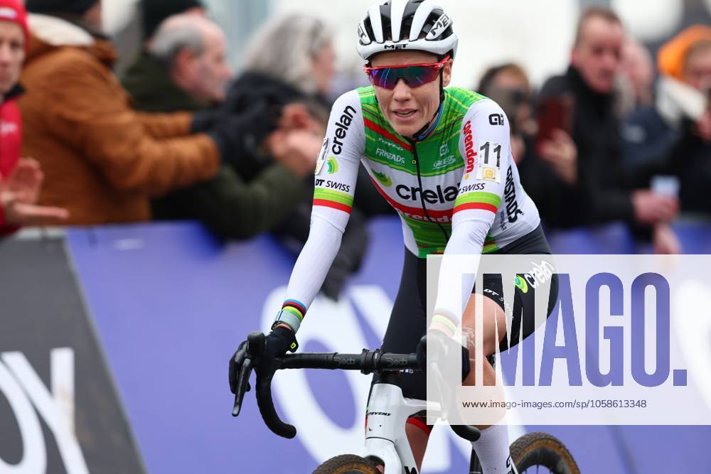 Belgian Sanne Cant pictured at the women elite race of the Noordzeecross cyclocross cycling event in Middelkerke, the eighth and last race of the Superprestige competition on Saturday 08 February 2025. DAVIDxPINTENS x111984042x