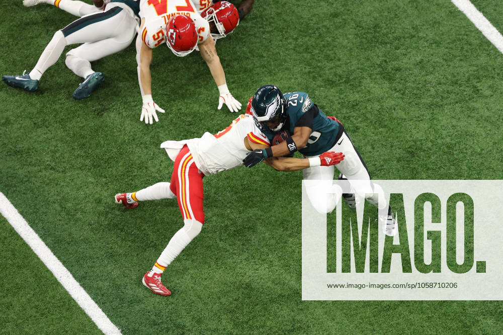 NEW ORLEANS, LA - FEBRUARY 09: RB Saquon Barkley 26 of the Philadelphia Eagles runs the ball during Super Bowl LIX between the Philadelphia Eagles and the Kansas City Chiefs on February 09, 2025, at the Caesars Superdome in New Orleans, LA. (Photo by David Buono Icon Sportswire) NFL, American Football Herren, USA FEB 09 Super Bowl LIX - Eagles vs Chiefs Icon2502090027
