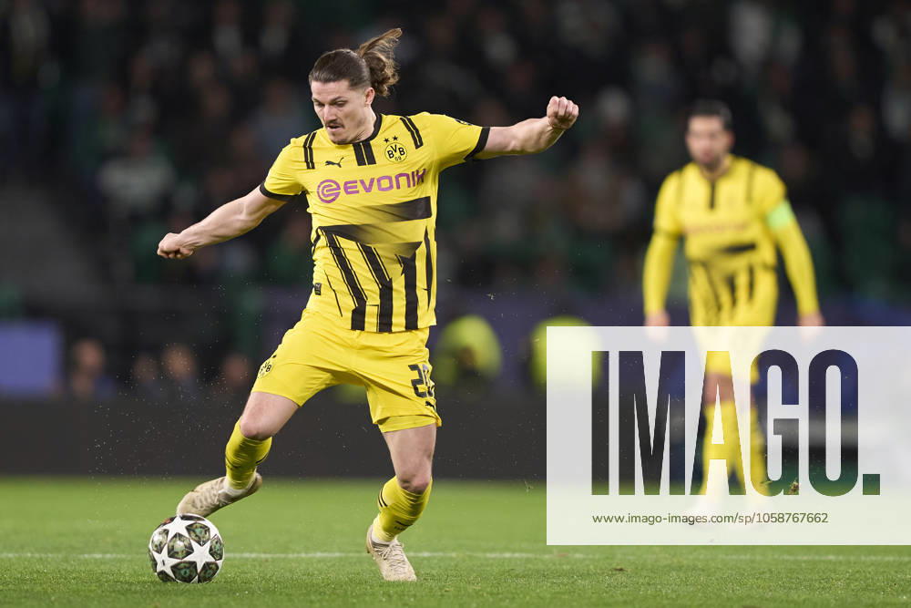 Sporting Clube de Portugal v Borussia Dortmund - UEFA Champions League 2024 25 League Knockout Play-off First Leg Marcel Sabitzer of Borussia Dortmund is in action during the UEFA Champions League Knockout phase play-offs 1st leg match between Sporting CP and Borussia Dortmund at Jose Alvalade Stadium in Lisbon, Portugal, on February 11, 2025. Lisbon, Portugal Lisbon Portugal